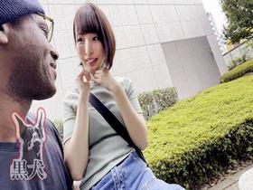 黒人メガチ○ポが気になったウブな素人娘が黒人の自宅に来てしまったらデカマラにハマってしまって悶絶しまくり… サンプル動画サムネイル